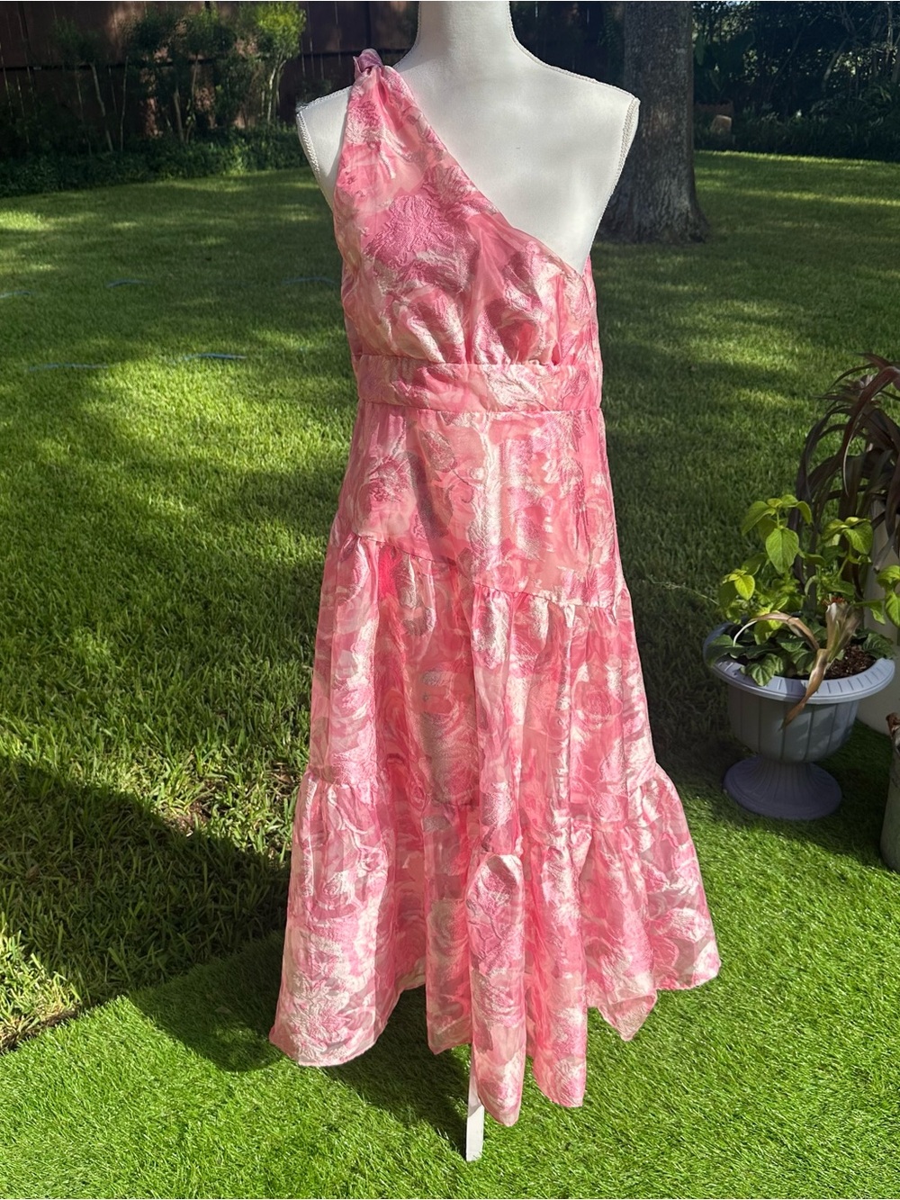 Showpo Pink One-Shoulder Floral Jacquard Midi Dress